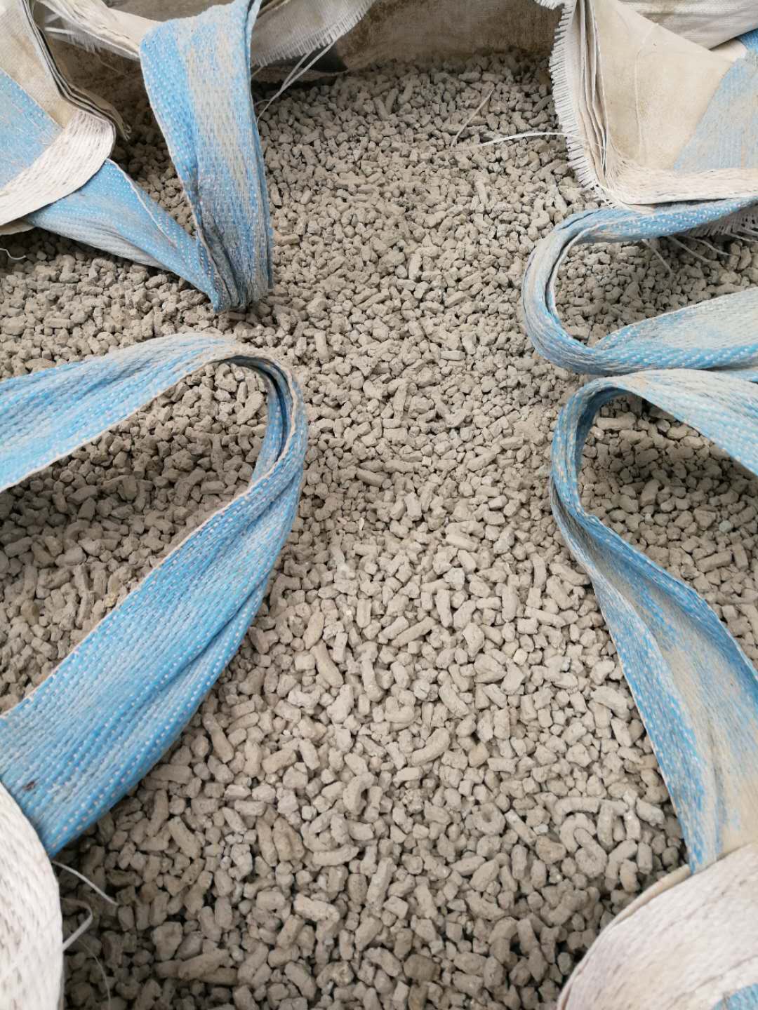 电镀干污泥（含水率20%以下）